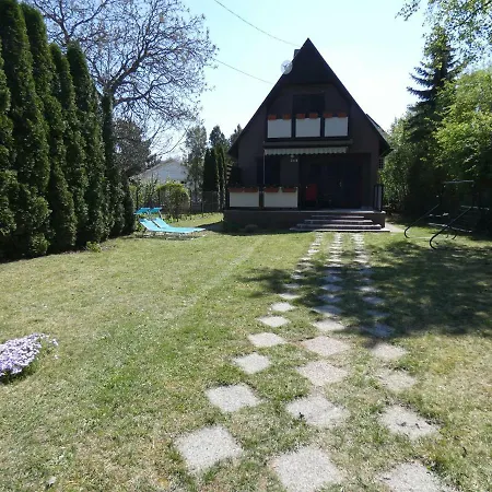 Holiday home Muskatli Jakuzzis Vendeghaz
